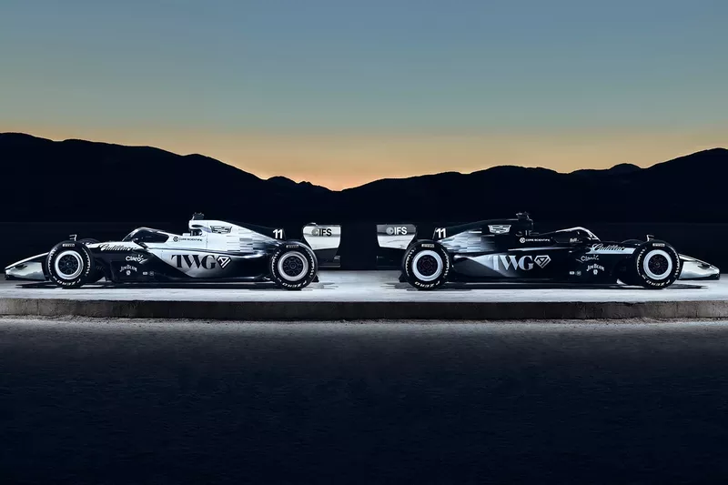 زي كاديلاك F1