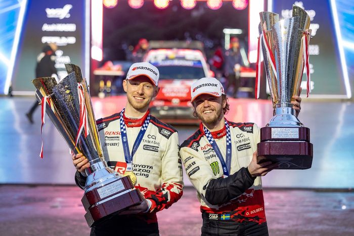 Oliver Solberg, Elliott Edmondson, Toyota Gazoo Racing WRT Toyota GR Yaris Rally1