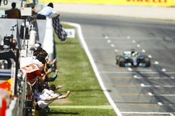 Lewis Hamilton, Mercedes AMG F1 W08, heads for the chequered flag