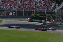 Sergio Perez, Sahara Force India VJM10, Esteban Ocon, Sahara Force India VJM10 and Sebastian Vettel,