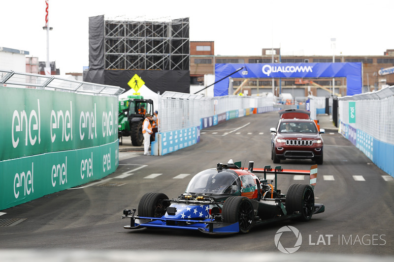 Coche Roborace