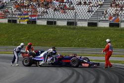 Карлос Сайнс-мл., Scuderia Toro Rosso STR12