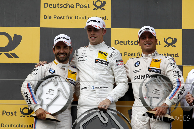 Подіум: переможець Пол ді Реста, Mercedes-AMG Team HWA, Mercedes-AMG C63 DTM, друге місце Тімо Глок, BMW Team RMG, BMW M4 DTM, третє місце Бруно Спенглер, BMW Team RBM, BMW M4 DTM