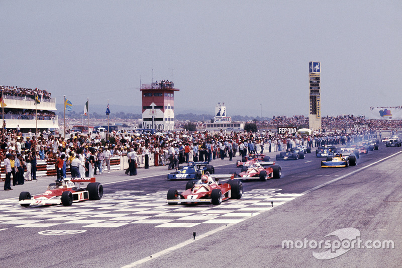 Pole: James Hunt, McLaren M23 Ford, Niki Lauda Ferrari 312T2