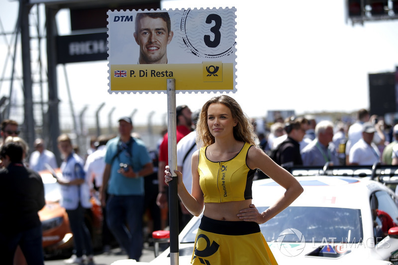 La grid girl di Paul Di Resta, Mercedes-AMG Team HWA