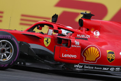 Sebastian Vettel, Ferrari SF71H, festeggia la pole position