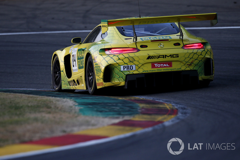 #84 Mercedes-AMG Team MANN-FILTER HTP: Gary Paffett, Edoardo Mortara, Renger van der Zande
