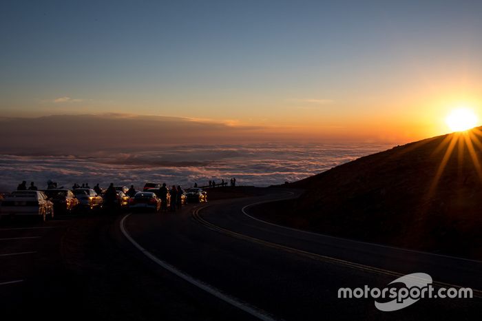El sol, protagonista en la subida al Pikes Peak