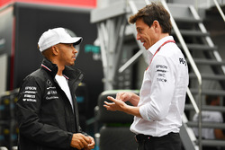 Lewis Hamilton, Mercedes-AMG F1 en Toto Wolff, Mercedes AMG F1 Director of Motorsport