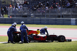 Daniel Ricciardo, Red Bull Racing RB13, abandonne