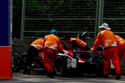 Crash, Sam Bird, DS Virgin Racing