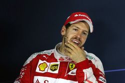Sebastian Vettel, Ferrari en la Conferencia de prensa FIA