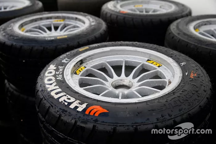 Hankook neumáticos de lluvia