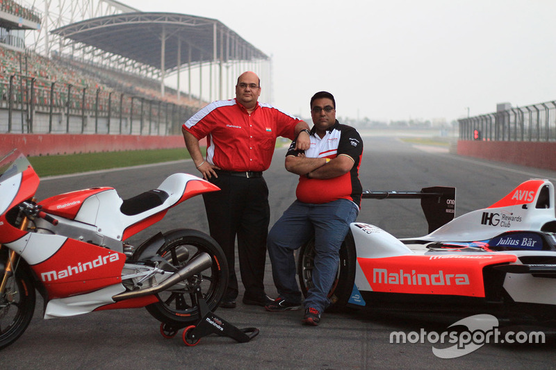 Mufaddal Choonia, Mahindra Racing SPA CEO and Dilbagh Gill, Team Principal of Mahindra Racing