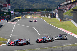 #6 Toyota Racing Toyota TS050 Hybrid: Стефан Сарразан, Камуі Кобаясі, Майк Конвей