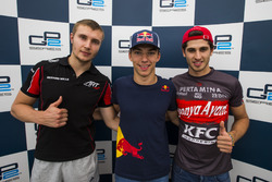 Pierre Gasly, PREMA Racing; Sergey Sirotkin, ART Grand Prix et Antonio Giovinazzi, PREMA Racing