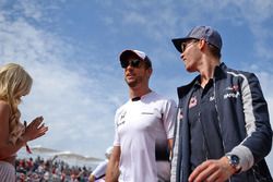 (L to R): Jenson Button, McLaren with Daniil Kvyat, Scuderia Toro Rosso on the drivers parade