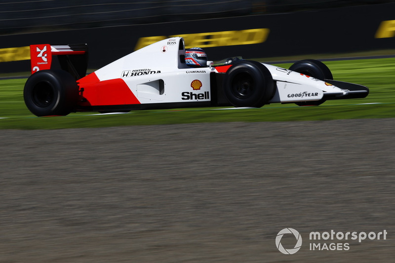 Une McLaren lors des Legends F1 30th Anniversary Lap Demonstration