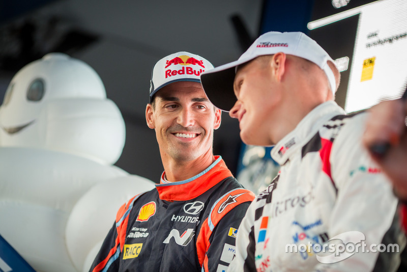 Dani Sordo, Hyundai Motorsport; Ott Tanak, Toyota Gazoo Racing