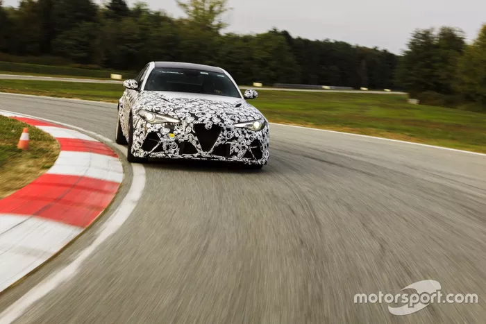 Protoripo dell'Alfa Romeo Giulia GTA