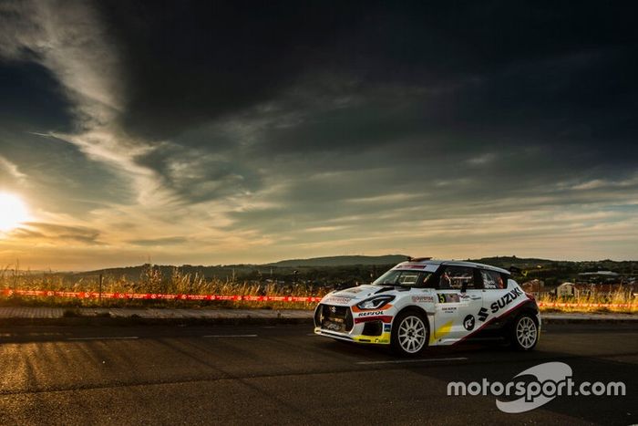 Javier Pardo-Adrián Pérez(Suzuki Swift Sport N5)