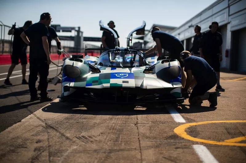 Aston Martin Valkyrie AMR-LMH