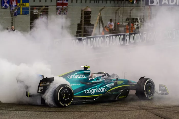 Sebastian Vettel, Aston Martin AMR22