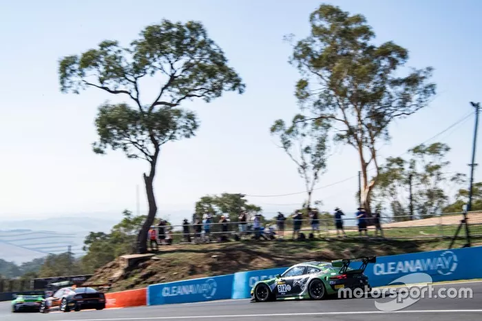 #912 Absolute Racing Porsche GT3 R: Dirk Werner, Matteo Cairoli, Thomas Preining