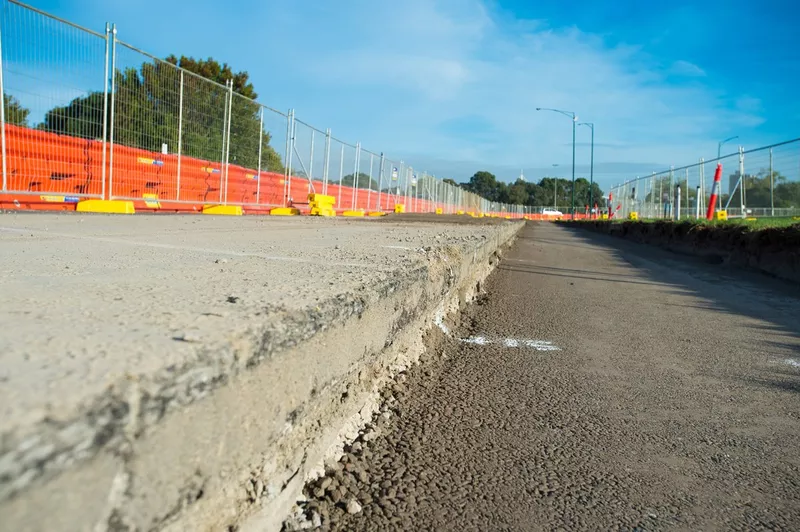 Les travaux au virage 1