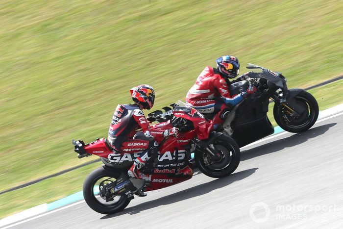 Pedro Acosta, Tech3 GASGAS Factory Racing, Stefan Bradl, Team HRC 