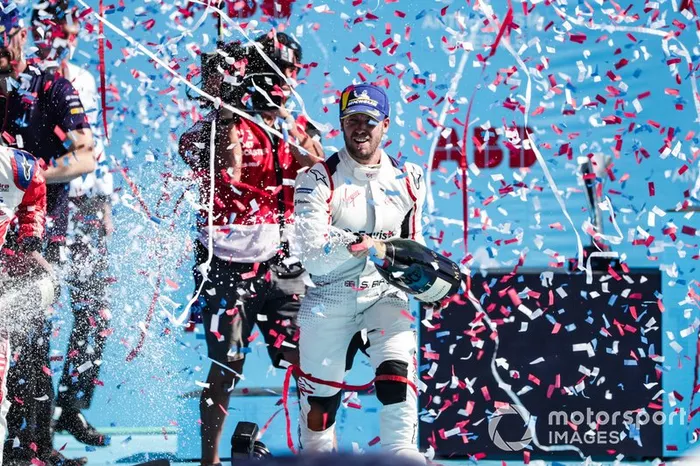 Sam Bird, Envision Virgin Racing, 1° 