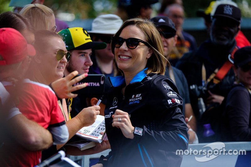 Claire Williams, Deputy Team Principal, Williams Racing with fans
