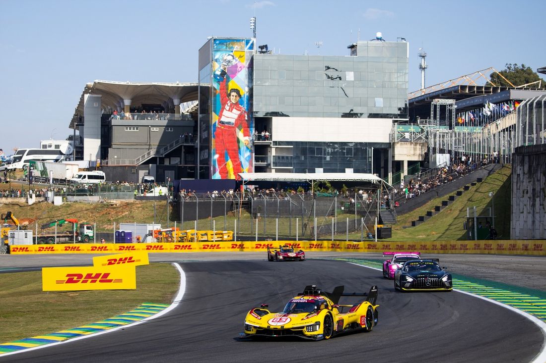 #83 AF Corse Ferrari 499P: Robert Kubica, Yifei Ye, Philip Hanson