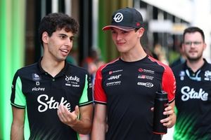Oliver Bearman, Haas F1 Team, Gabriel Bortoleto, Sauber
