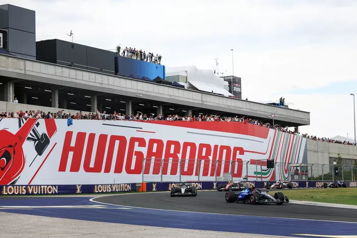Lewis Hamilton, Ferrari, Carlos Sainz, Williams, Andrea Kimi Antonelli, Mercedes