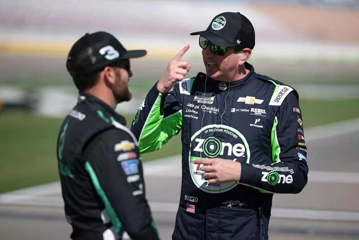 Kyle Busch, Richard Childress Racing Chevrolet, Austin Dillon, Richard Childress Racing Chevrolet
