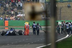 Antonio Giovinazzi, Sauber C36 crashed