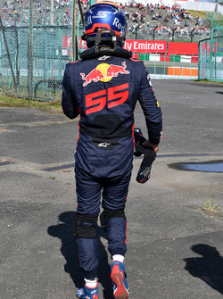 Race retiree Carlos Sainz Jr., Scuderia Toro Rosso