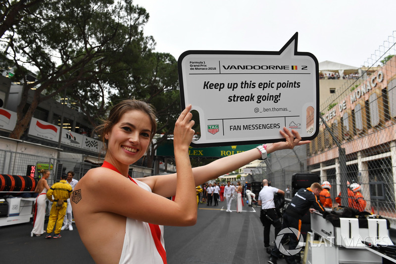 TAG Heuer grid girl