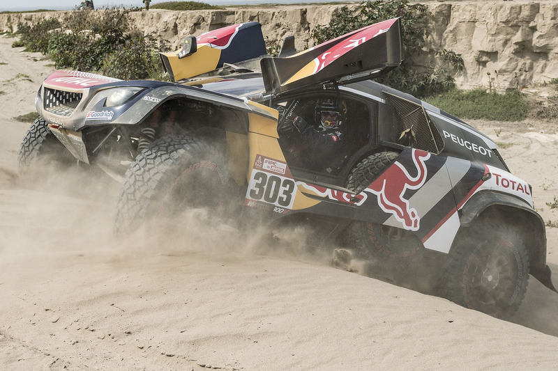 #303 Peugeot Sport Peugeot 3008 DKR: Carlos Sainz, Lucas Cruz