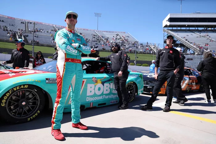 Denny Hamlin, Joe Gibbs Racing