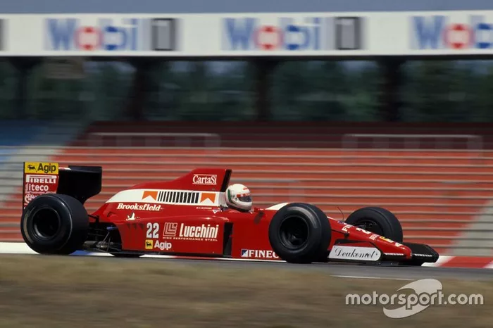 #22: Andrea de Cesaris (Scuderia Italia)