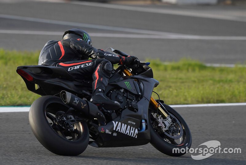 Lewis Hamilton is testing the Yamaha Superbike
