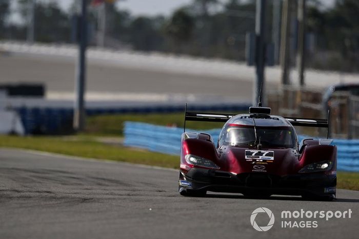 #77 Mazda Team Joest Mazda DPi, DPi: Oliver Jarvis, Tristan Nunez, Timo Bernhard, Rene Rast