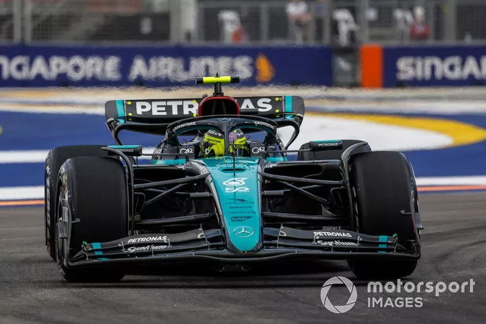 Lewis Hamilton, Mercedes F1 W15