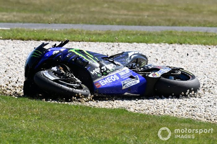 Moto de Franco Morbidelli, Yamaha Factory Racing después de la caída