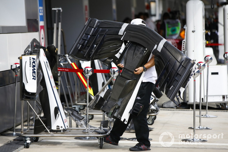 Sauber C37 nose
