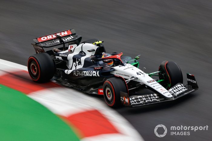 Isack Hadjar, AlfaTauri AT04