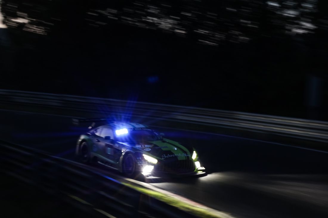 #11 SR Motorsport by Schnitzelalm Mercedes-AMG GT3: Kenneth Heyer, Jay Mo Härtling, Jannes Fittje, Christopher Bru?ck