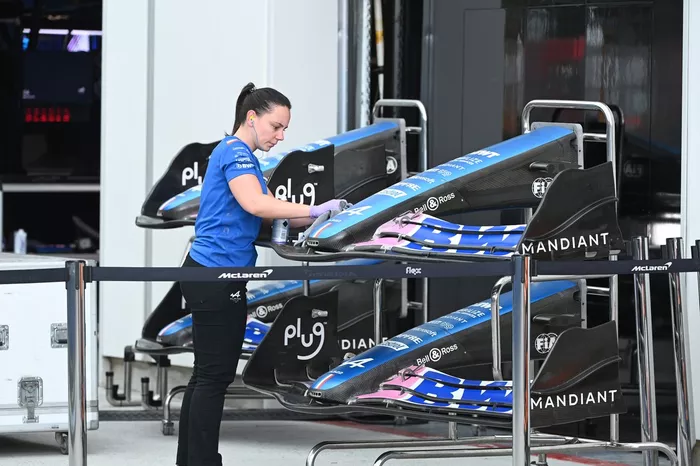 Alerón delantero Alpine A522